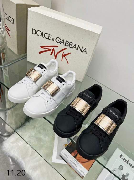 Picture of Dolce Gabbana Shoes _SKUDGsz38-44n03074216